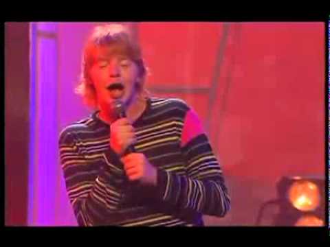 Иванушки интернешнл слушать сирень. Иванушки интернешнл слушать сирень. Иванушки интернешнл слушать сирень. Иванушки international 2000 год. Иванушки international букет сирени клип.