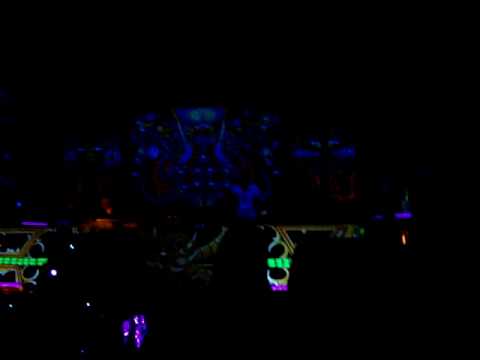 cosmo live @ Fantastika 09 goa darkpsy