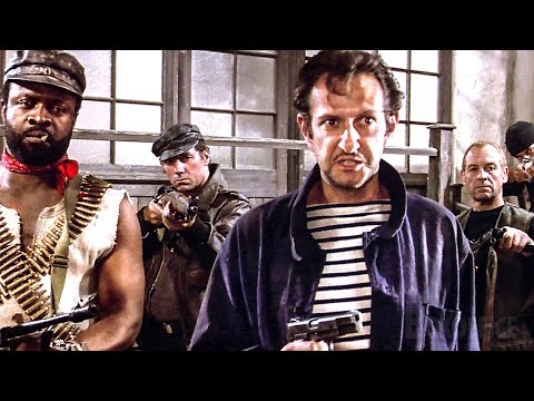 I ragazzi più pericolosi... dellaFrancia 🤣 | Top Secret! | Clip in Italiano