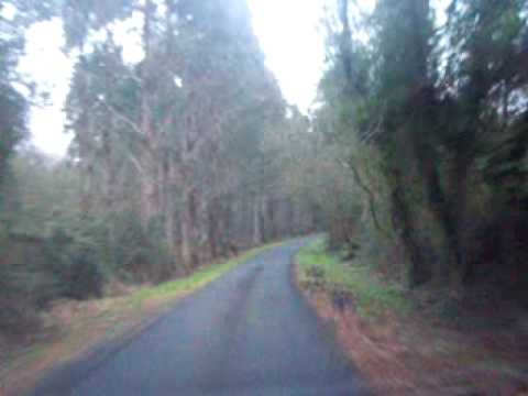 Circulando por Vilasantar (A Coruña)