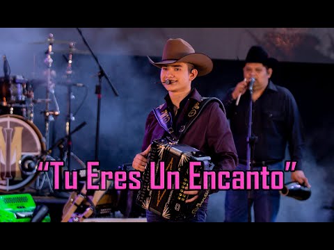 Eres Un Encanto - Israel Morales (En Vivo)