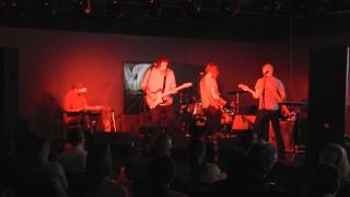 Wussy Performing at School of Rock Mason&#39;s Sonic Boom Room: Chicken