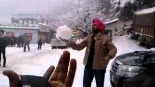 preview picture of video 'Shimla snowfall new year 2010-11.mp4'