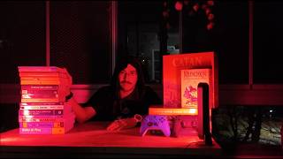 Kitap Dizerek Game Designer Olan Adam
