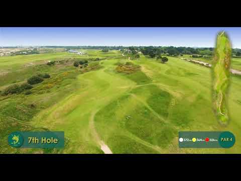 Hole 7 at La Moye. Admire the view!