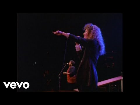 Videoclip de Stay For A While (Live) — Amy Grant