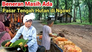 Download lagu Masih Ada Pasar Tradisional Tengah Hutan Lebat di Ngawi mp3