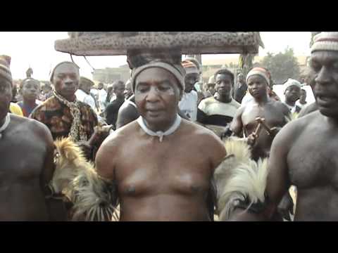 Abiriba war dance Ibe and co  on 27.12.2010 part 1