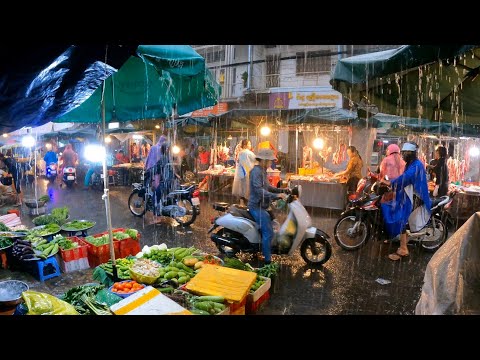 Best Cambodian street food heavy rain @ Tuol Tompoung Market | Delicious plenty fresh foods