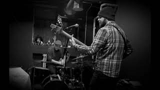 Husband at War - The boat dreams from the hill (Jawbreaker cover)