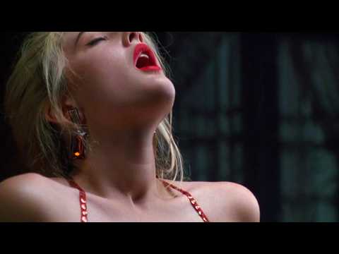 Drew Barrymore Sexy