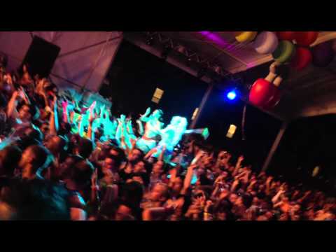 Arty/Alesso @ Governors Island - Alesso - Feel So Close/In My Mind