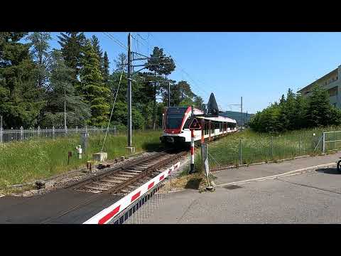 Abfaht der SBB RABe 520 GTW 3 aus Bf. Bad Zurzach