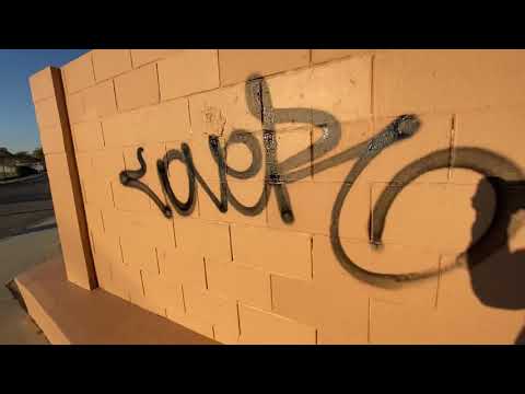 Solo Graffiti Tagging and Bombing #4 Bonus Cap Adapter