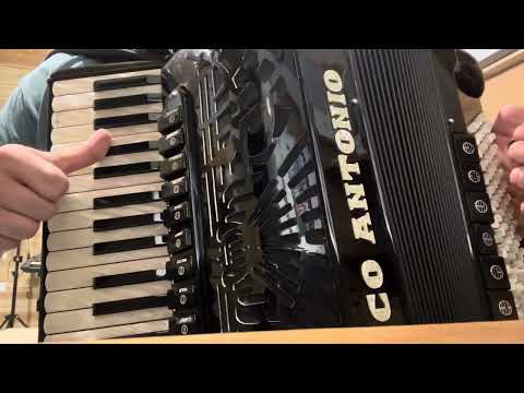 Vídeo aula sanfona - barquinha de ouro - Guilherme Silva