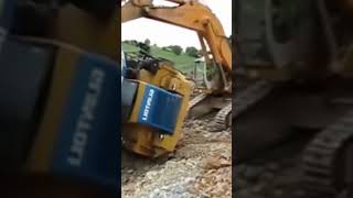 Download lagu Dump truck accident recovery #shorts #viral #youtubeshorts #trending #fyp mp3