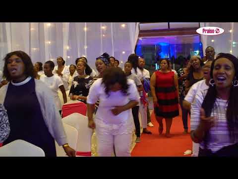 ANGEL MAGOTI AKI -PERFORM LIVE KWENYE EVENT YA DAUGHTERS OF ZION