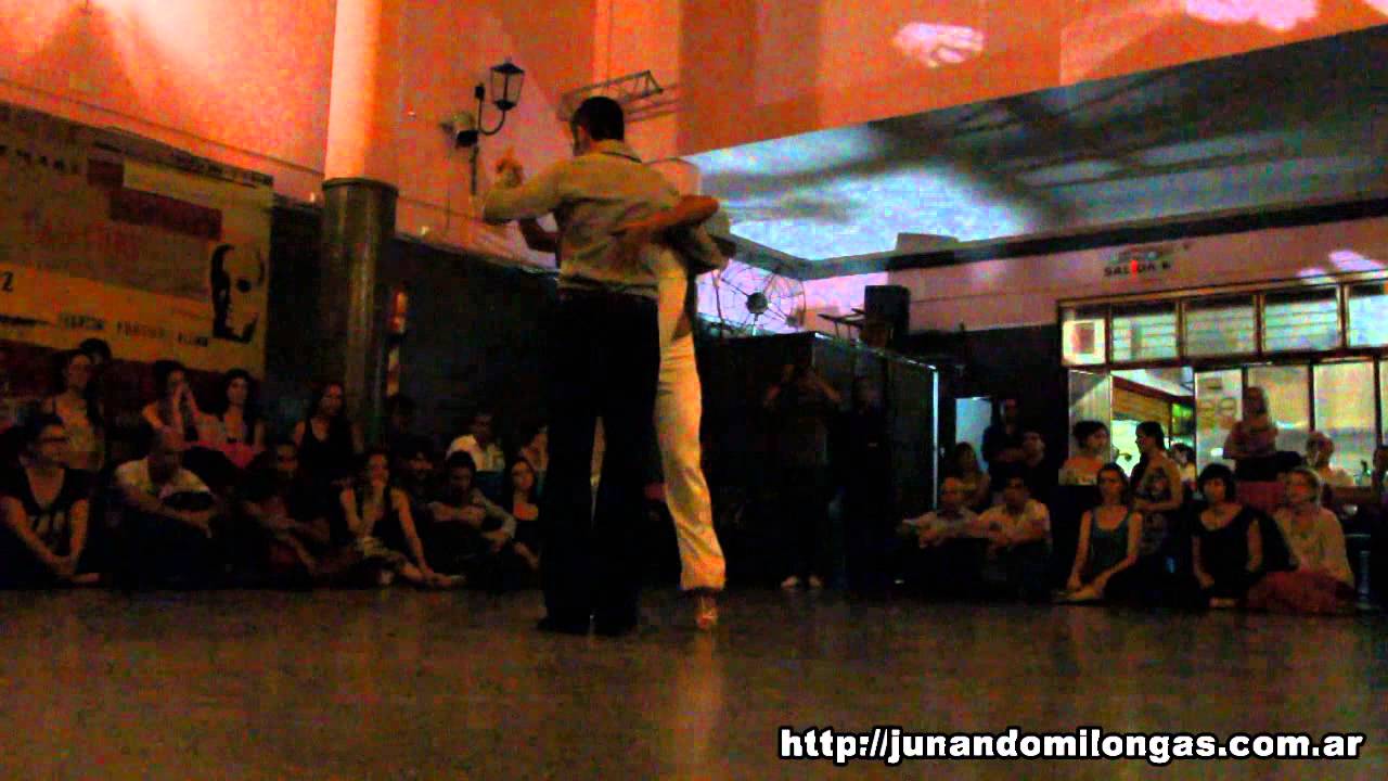 BRUNO TOMBARI Y MARIANGELES CAAMAÑO en Viva la Pepa (01)