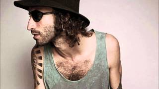 Leiva - Que No Mueran Los Cantantes