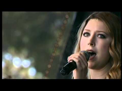 Amazing Grace - Hayley Westenra (a cappella) in Christchurch NZ