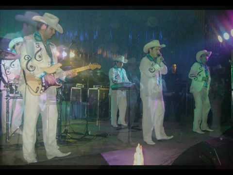 Por esa calle vive   Los Potros Del Sur