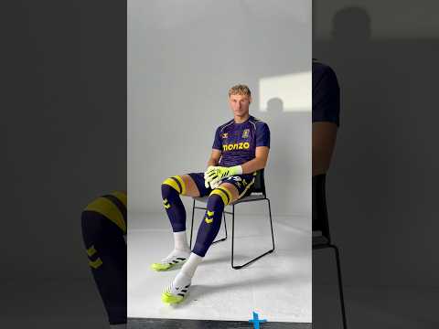 Coventry City sign CARL RUSHWORTH on a season-long loan from Premier League side Brighton! 🔏