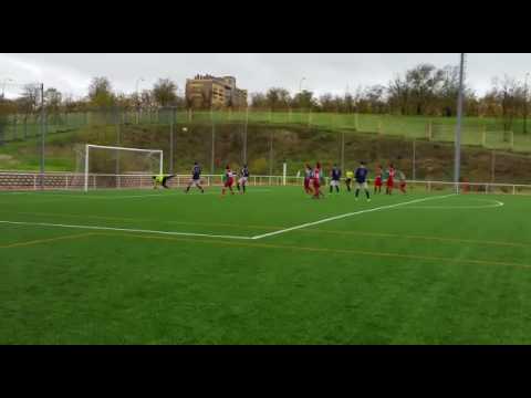 Paro lo imparable David portero del Águilas de Moratalaz juvenil A