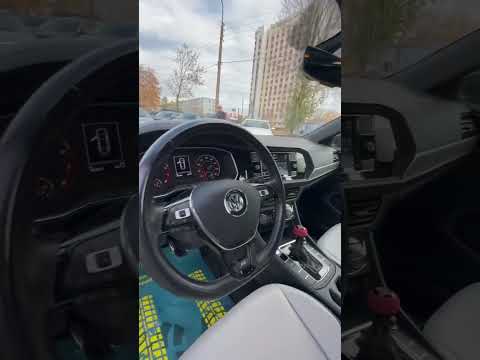 фото volkswagen jetta vii 0