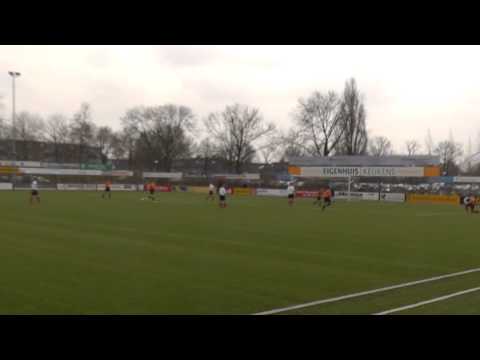 13 april 2013 Roda '46 C1 - VV De Meern C1 com 1-2 Vinny wordt gevloerd; penalty