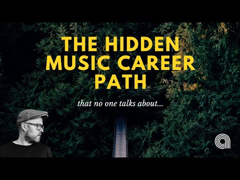 How I Make a Living with Music in 2025 (Without Selling, Streaming or Touring)