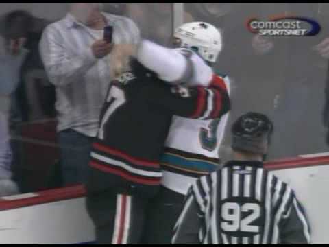 Doug Murray vs Adam Burish Nov 16, 2008 - Chicago feed