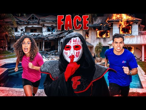 THE FACE APPEARED IN BOTH MANSIONS AT THE SAME TIME! - UNBELIEVABLE!