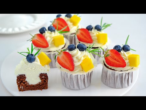 🍫🍫Fluffy Perfection: Indulge in Baking Powder-Free Chocolate Cupcakes That Melt in Your Mouth!!