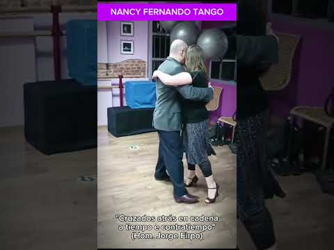 Milonga ~ "Cruce atrás de ambos en cadena a tiempo y contratiempo" - Nancy Fernando Tango