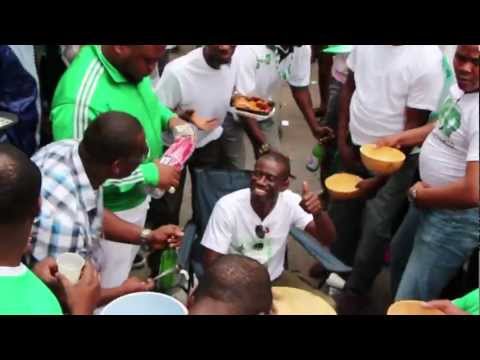 Nigerian Independence NYC: palm wine, dancing, singing, drumming