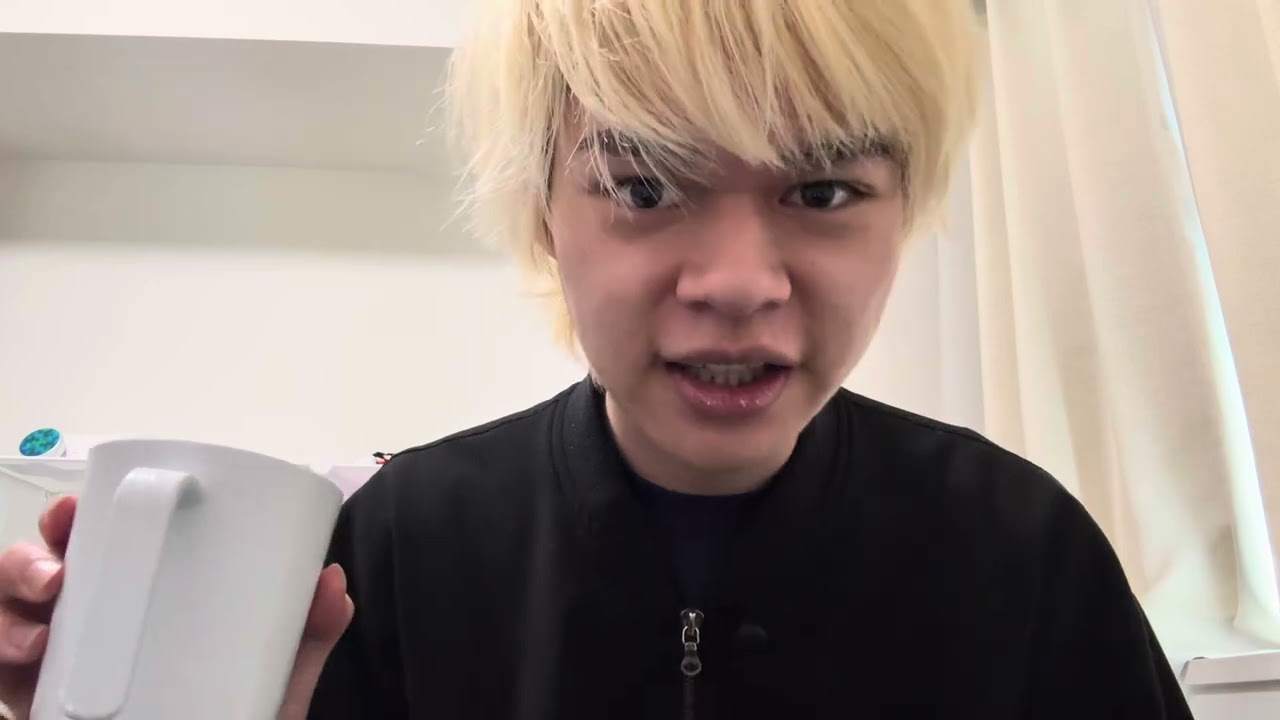 寒い日の朝はサイダーに限るね