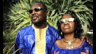 Amadou &amp; Mariam - Dougou Badia (Featuring Santigold)