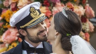 Prins Carl Philip og Sofia Hellqvist kysser
