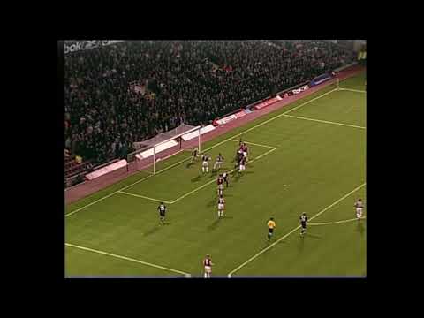 22 West Ham United v Brighton and Hove Albion, 13 November 2004