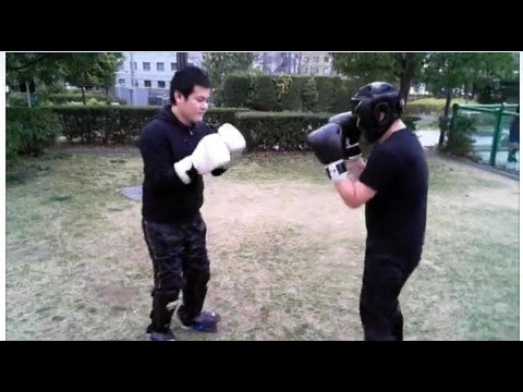 和道VS地下格闘技２５戦の選手(スパーリング )