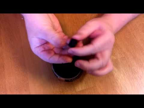 Learn to use loose swedish snus like a swede!