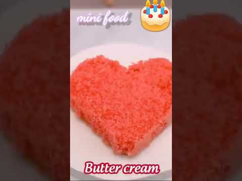 The best heart cake in the mini world 🍰🍰😋