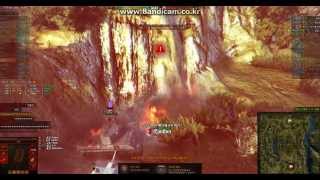 홍퀴 압사 위기