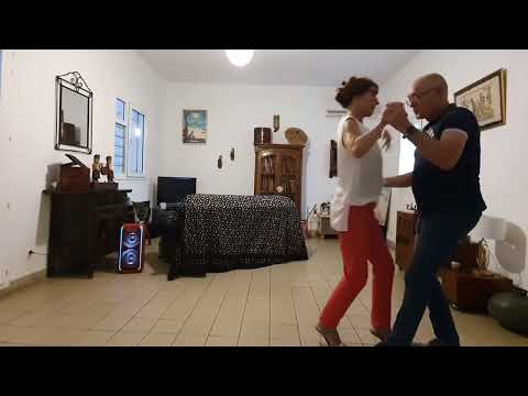 KIZ'TANGO Monique & alain