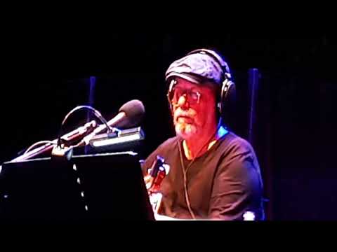 Te amaré y Oleo de una mujer con sombrero, Silvio Rodríguez