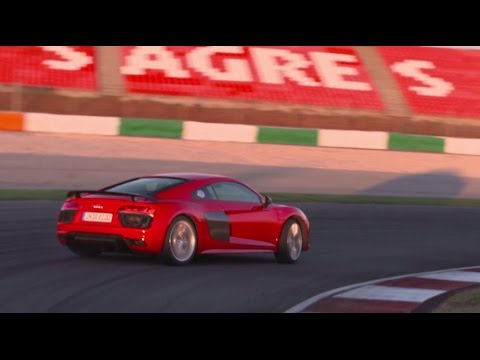 Audi R8 V10 Plus: Der schnellste Audi aller Zeiten - Vorfahrt | auto motor und sport