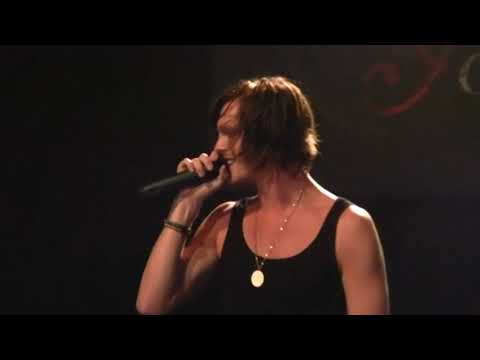 AiluCrash live på premiären av filmen Jag Saknar Dig (2011-08-19)