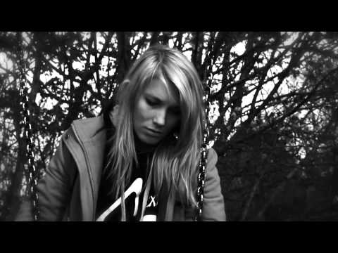 Splext - Stay With Me ft. Cookie [Official Video]