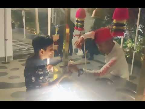 Tried Turkish ice cream... it was great fun ... 🙂🙂 #turkishicecream