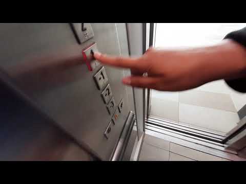 Tiny 2017 Schindler 3300AP MRL Traction Main Elevators | Mall Paseo Ross | Valparaíso, Chile